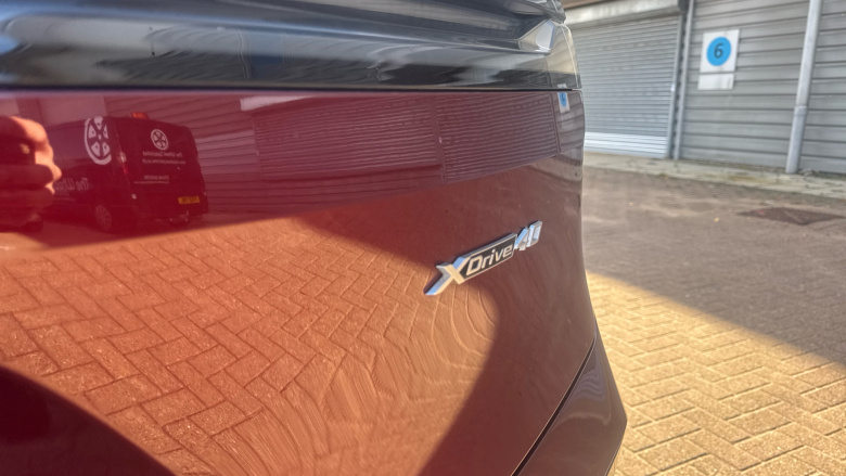 BMW iX 240kW xDrive40 M Sport 76.6kWh 5dr Auto Electric Estate